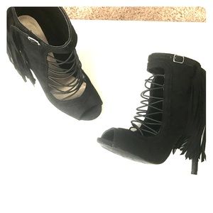 🐾 Sassy, Sexy Black Pumps 🐾 CLEARANCE